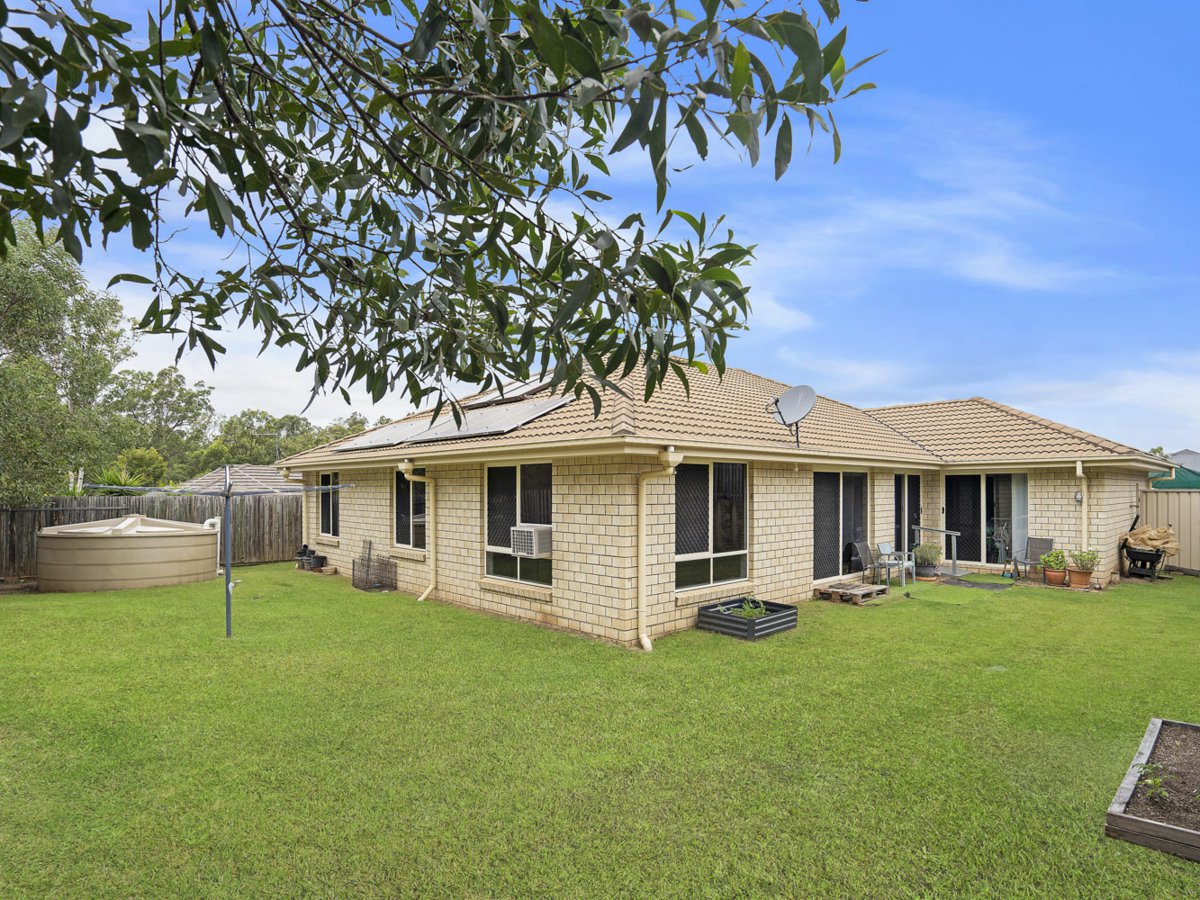 4 Goldenwood Crescent, FERNVALE